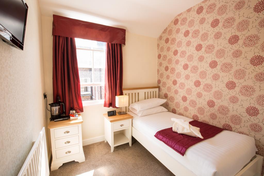 Bootham City Centre Guest house 4*